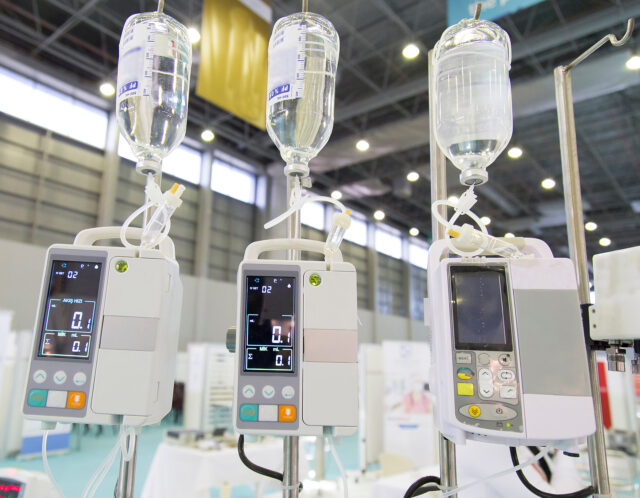 Intravenous drip infusion devices (cam rollers)